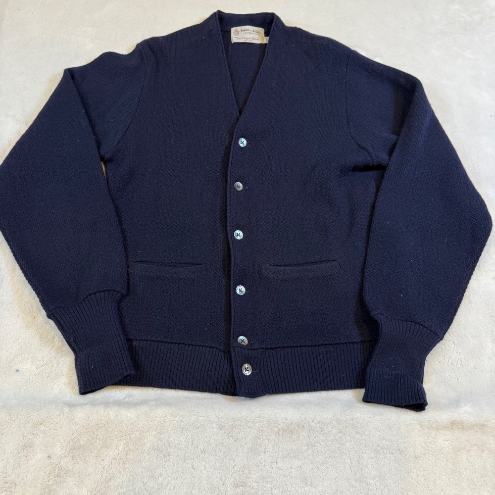 Towne and King Vintage Mens Navy Blue 100% Virgin Wool Cardigan Sweater Size 38
